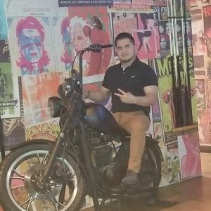 Meet your Posher, Gerardo